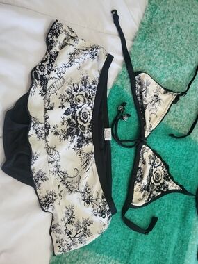 Massimo Black and White Floral Two-Piece Bikini Set